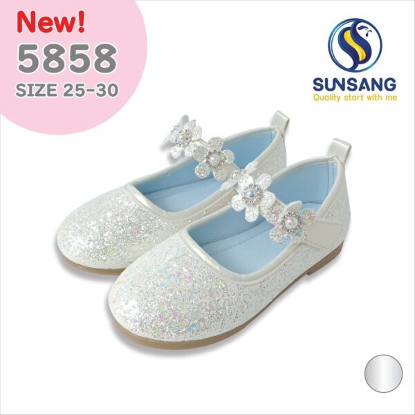 5858 Girl's Court Shoes Size 26-30 - Image 2