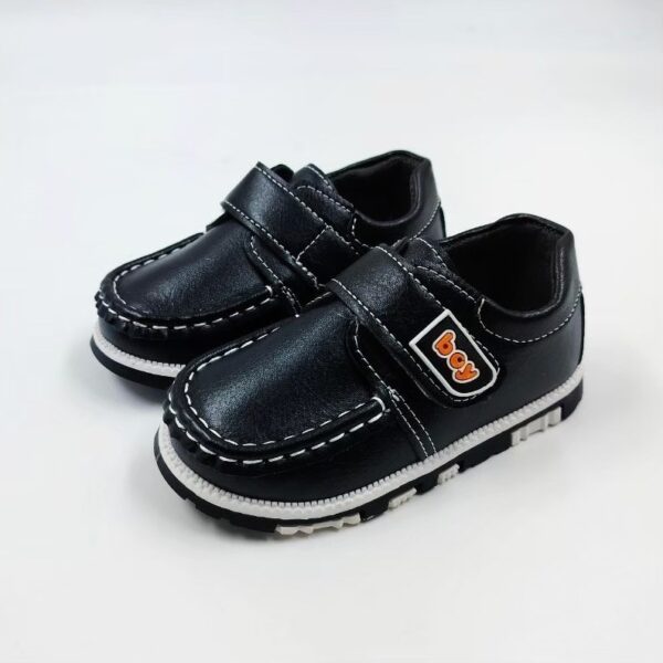 5208 Boy's Court Shoes Size 20-25 - Image 2